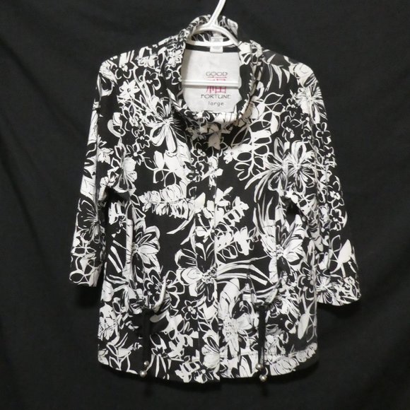 GOOD FORTUNE | large | Black and White Floral Snap Button-Up Jacket | NWOT - Picture 1 of 16